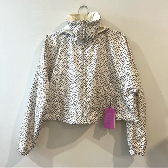 Fendi X Skims windbreaker in white size Small NEW! New with tags! - Picture 5 of 15